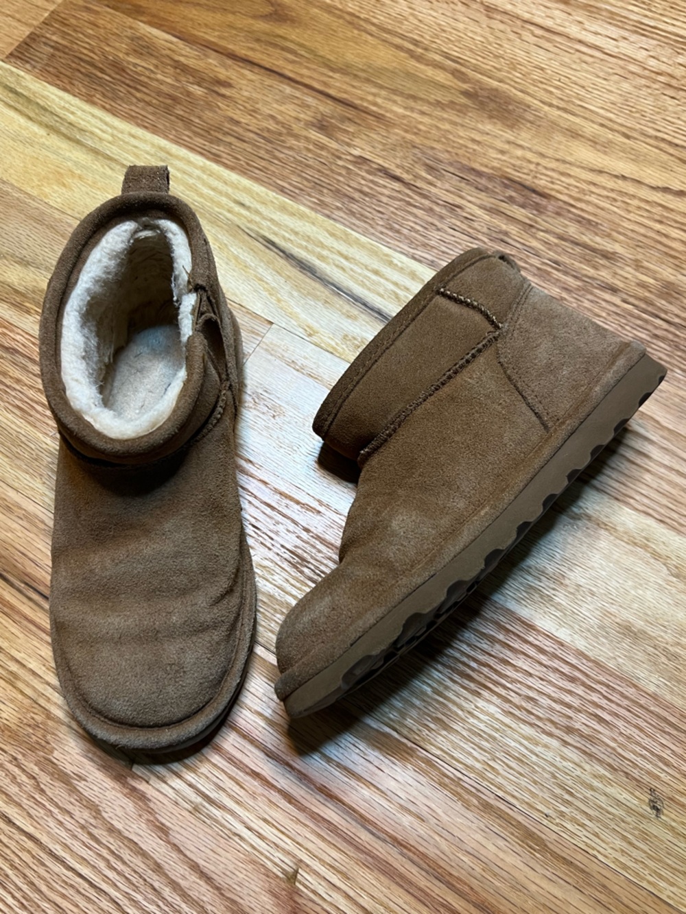 Toddler Brown Suede Shearling-Lined Booties